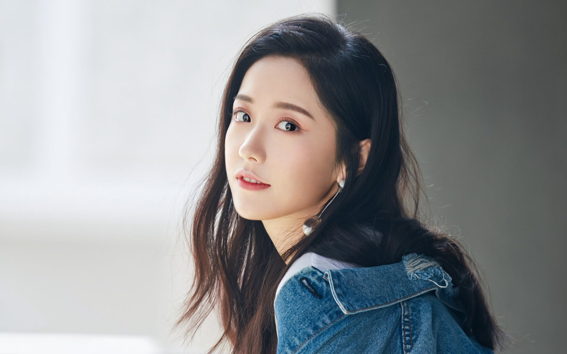 爱游戏在线登录入口-“阿根廷美洲狮队的全新战术引领橄榄球未来”